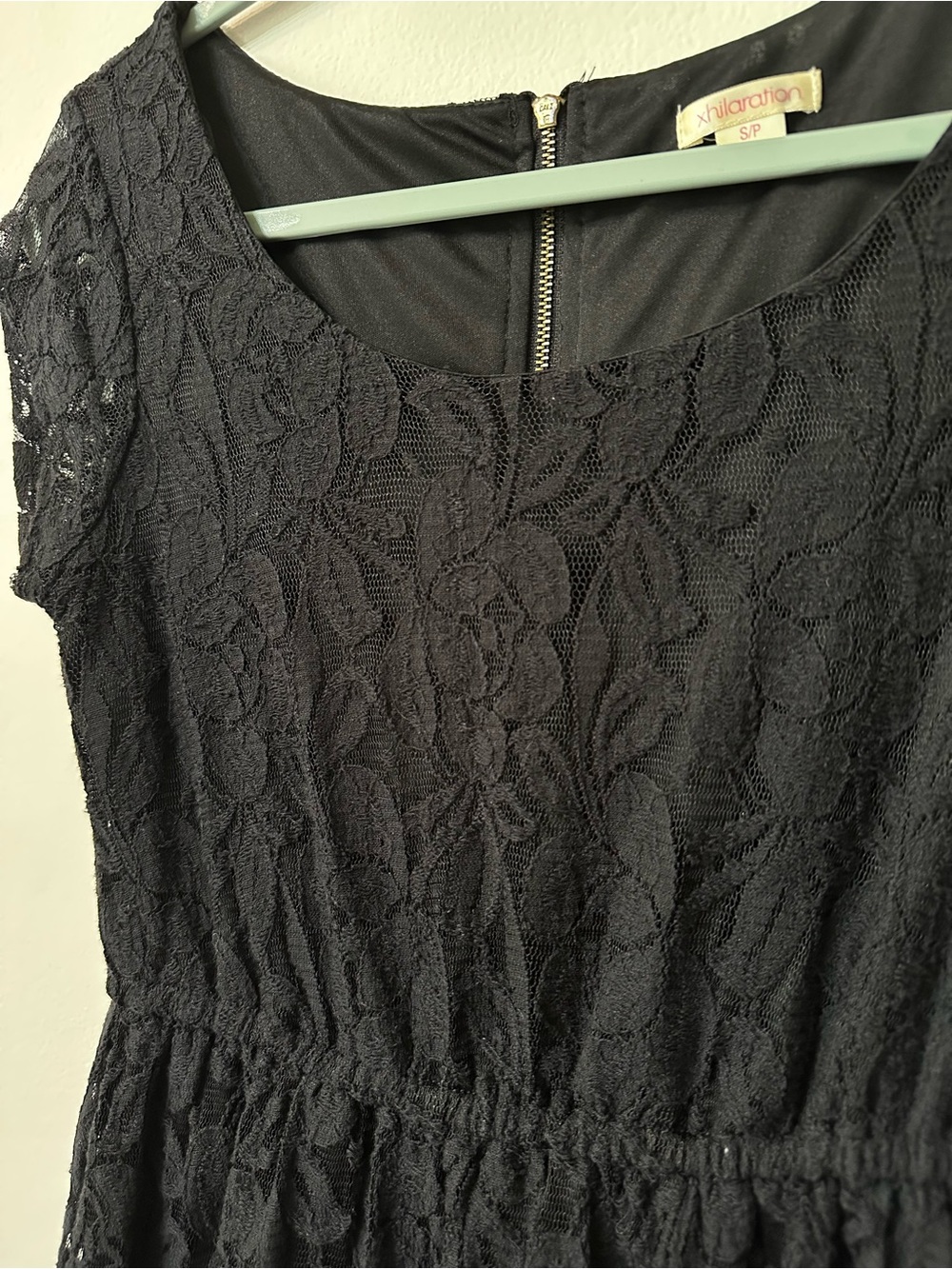 Xhilaration Black Lace Fit & Flare Dress Scoop Neck Cap Sleeve Short S/P - Picture 3 of 8